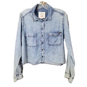 Buffalo lightweight acid wash cropped denim jean shirt large